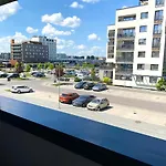 Relaxing Coresi Mall Free Parking *
