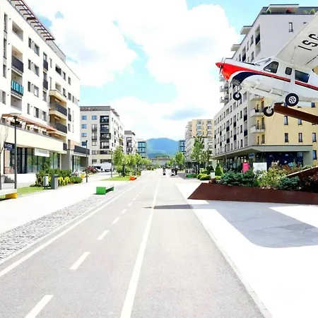 Apartment Relaxing Coresi Mall Free Parking *