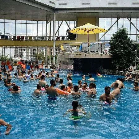 Relaxing Coresi Mall Free Parking Apartment Brașov