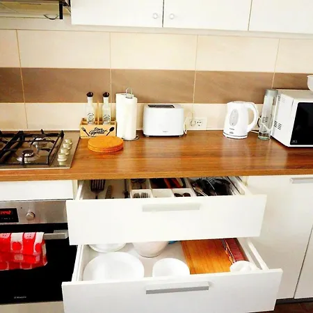 Relaxing Coresi Place דירה