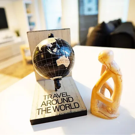 Relaxing Coresi Place בראשוב