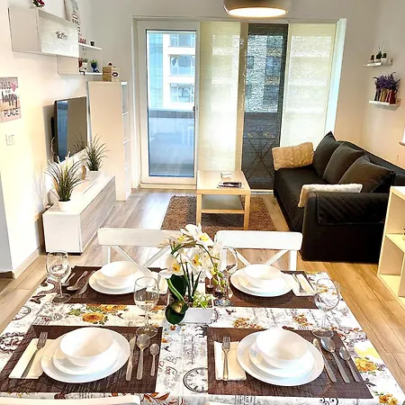 Apartment Relaxing Coresi Mall Free Parking