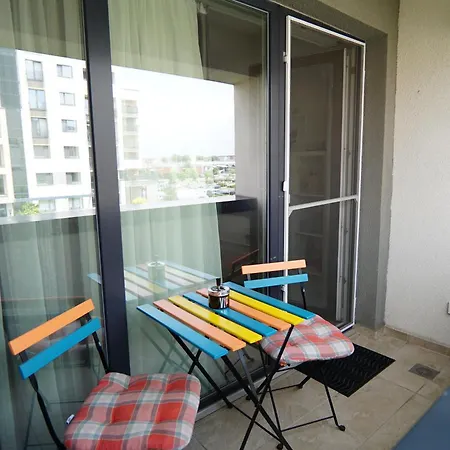 דירה Relaxing Coresi Place בראשוב