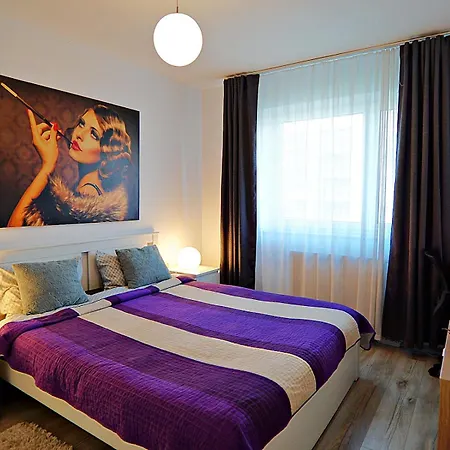 Appartamento Relaxing Coresi Place *