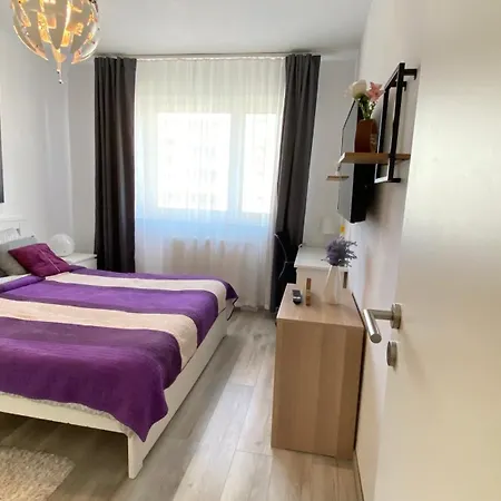 Relaxing Coresi Mall Studio Free Parking Daire *