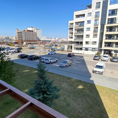 Daire Relaxing Coresi Mall Studio Free Parking *