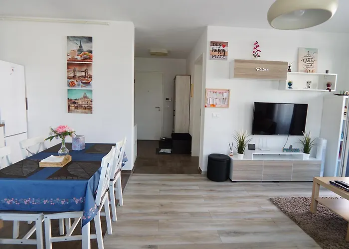 Daire Relaxing Coresi Mall Studio Free Parking